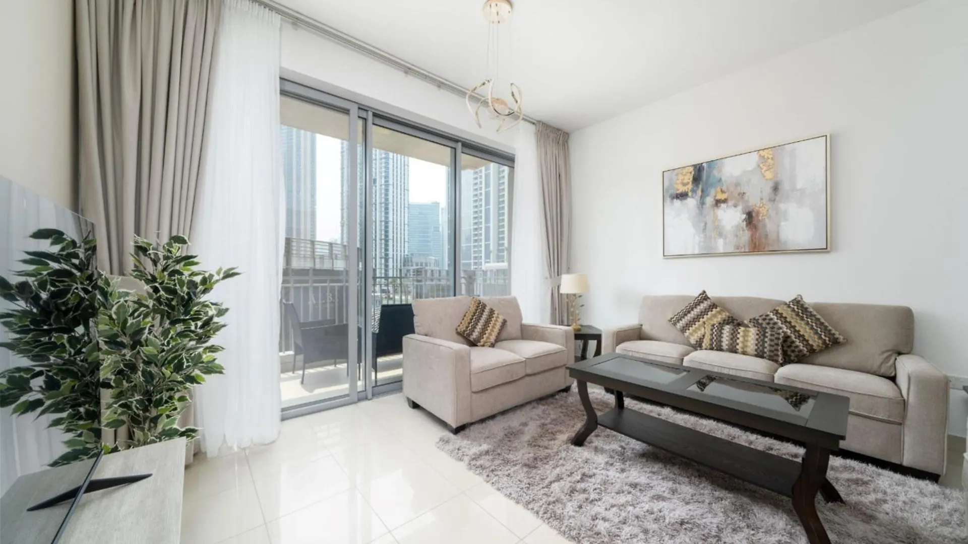 Modern And Stylish 1Br - Standpoint Apartment Dubai